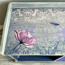 Load image into Gallery viewer, Cotton Candy Lace Bench