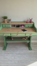 Load and play video in Gallery viewer, Pink Lace &amp; Green Pinewood Desk

